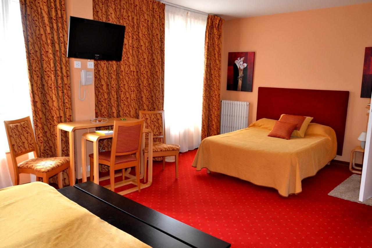 Brit Hotel Essentiel Pontivy Robic Szoba fotó