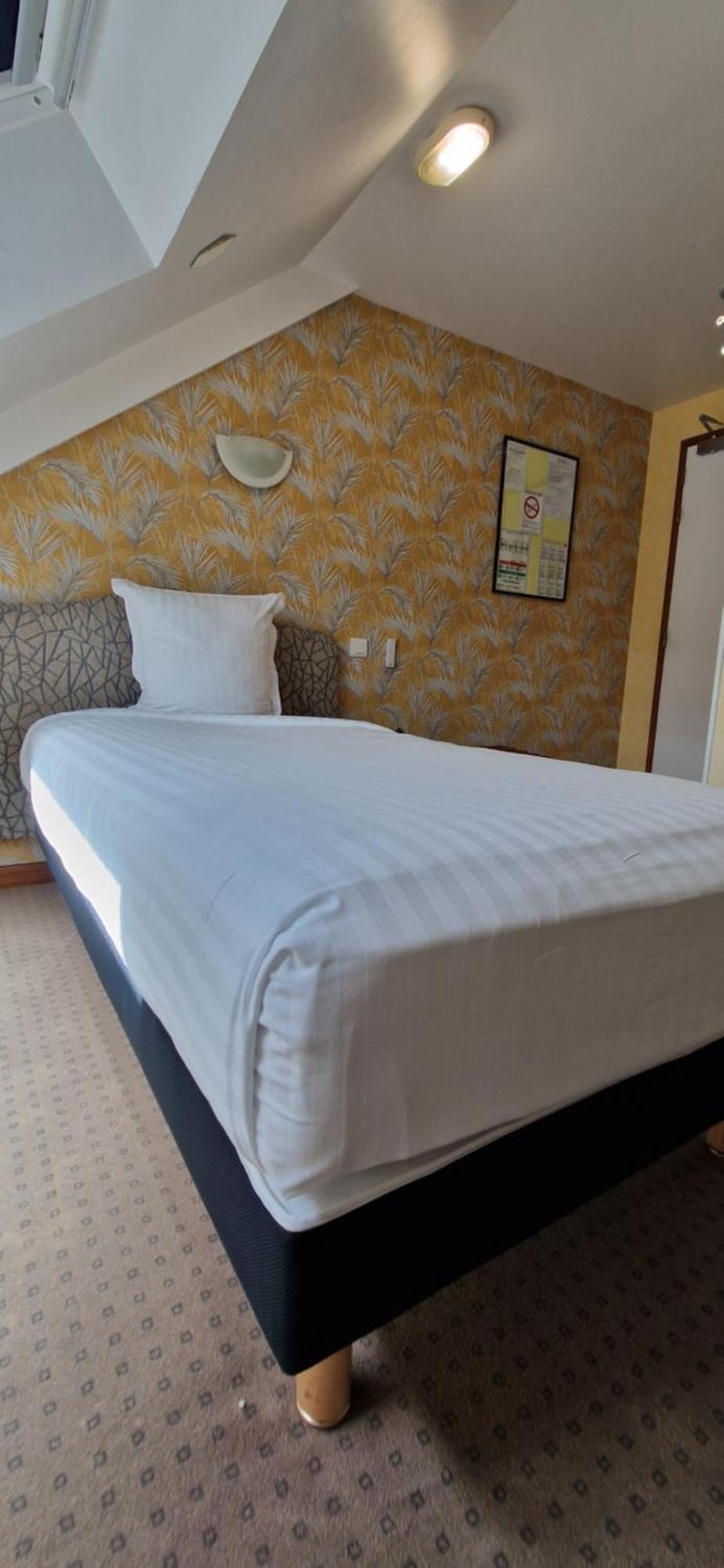 Brit Hotel Essentiel Pontivy Robic Kültér fotó