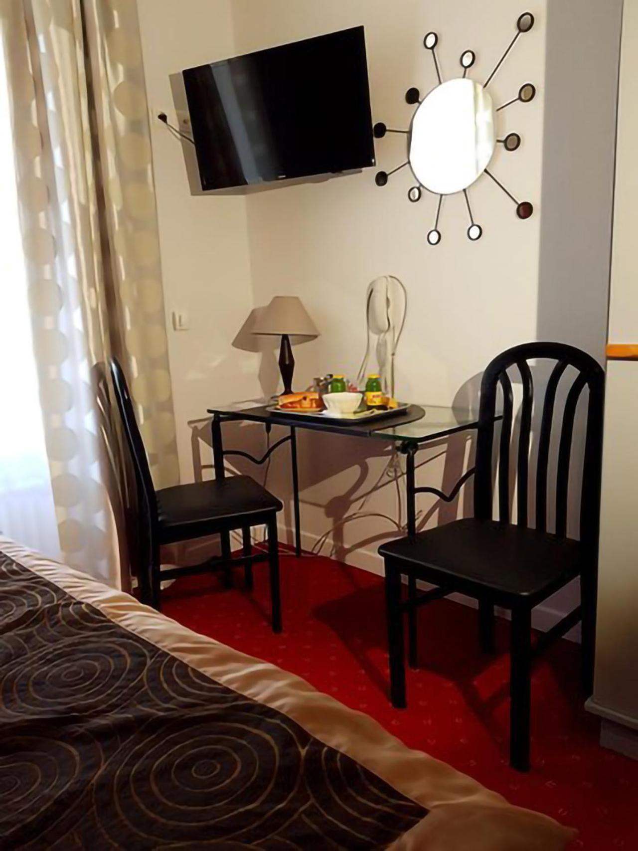 Brit Hotel Essentiel Pontivy Robic Kültér fotó