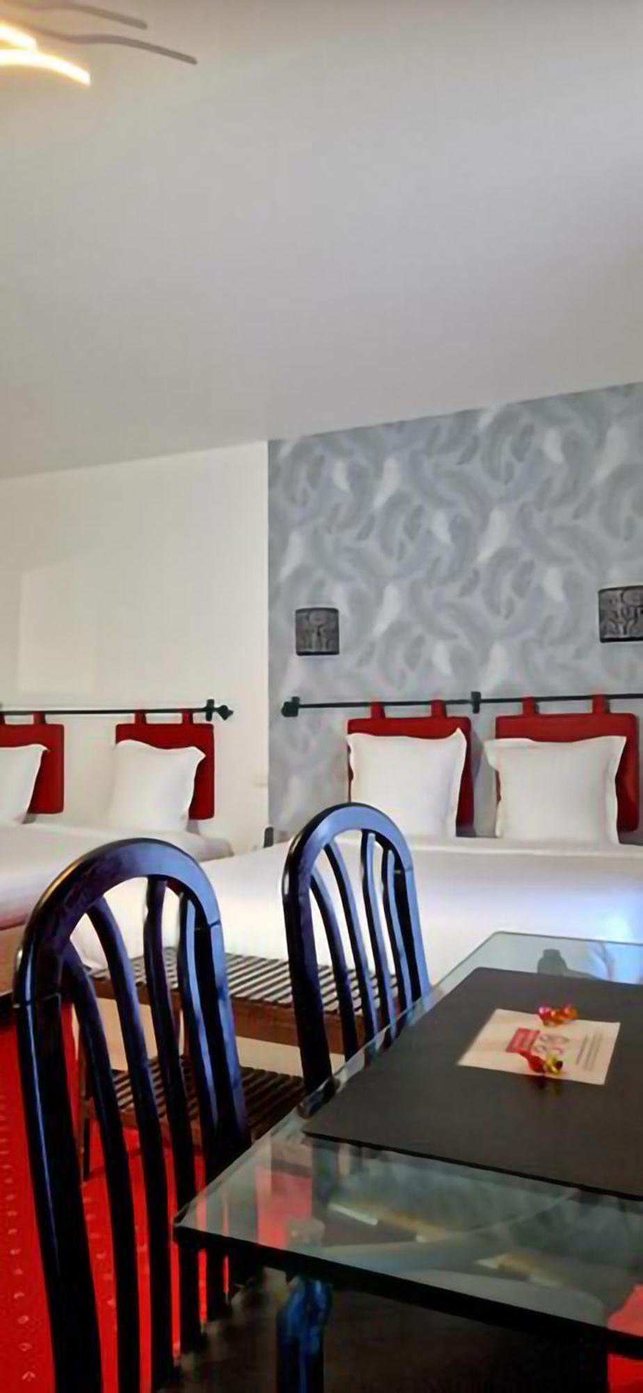 Brit Hotel Essentiel Pontivy Robic Kültér fotó